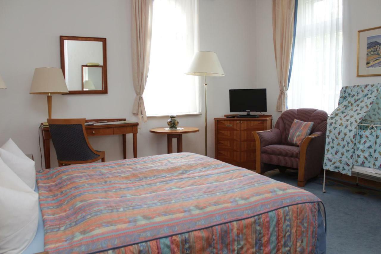 Weinkeller Woelk Hotel เนาม์บวร์ก ภายนอก รูปภาพ