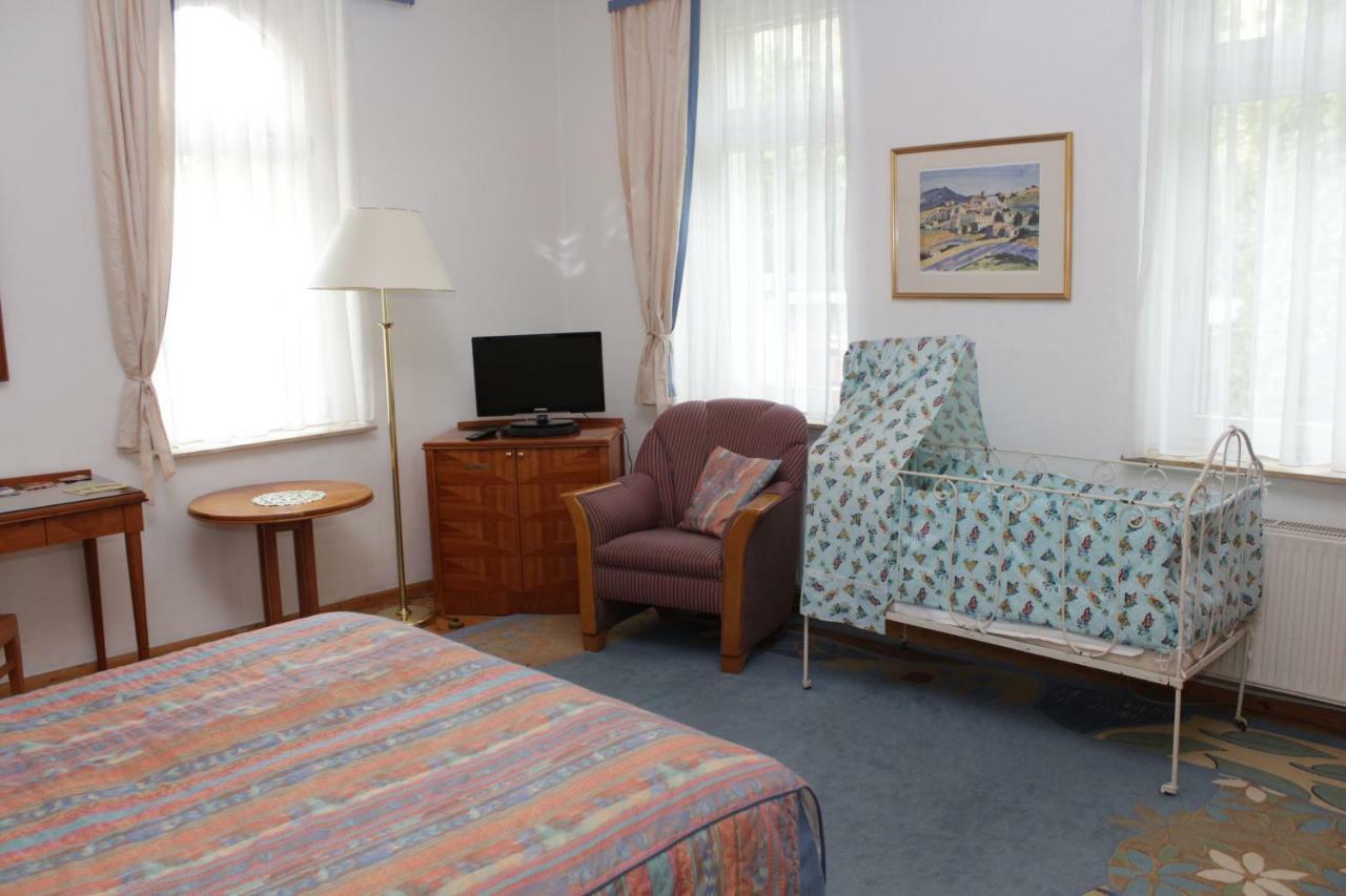 Weinkeller Woelk Hotel เนาม์บวร์ก ภายนอก รูปภาพ